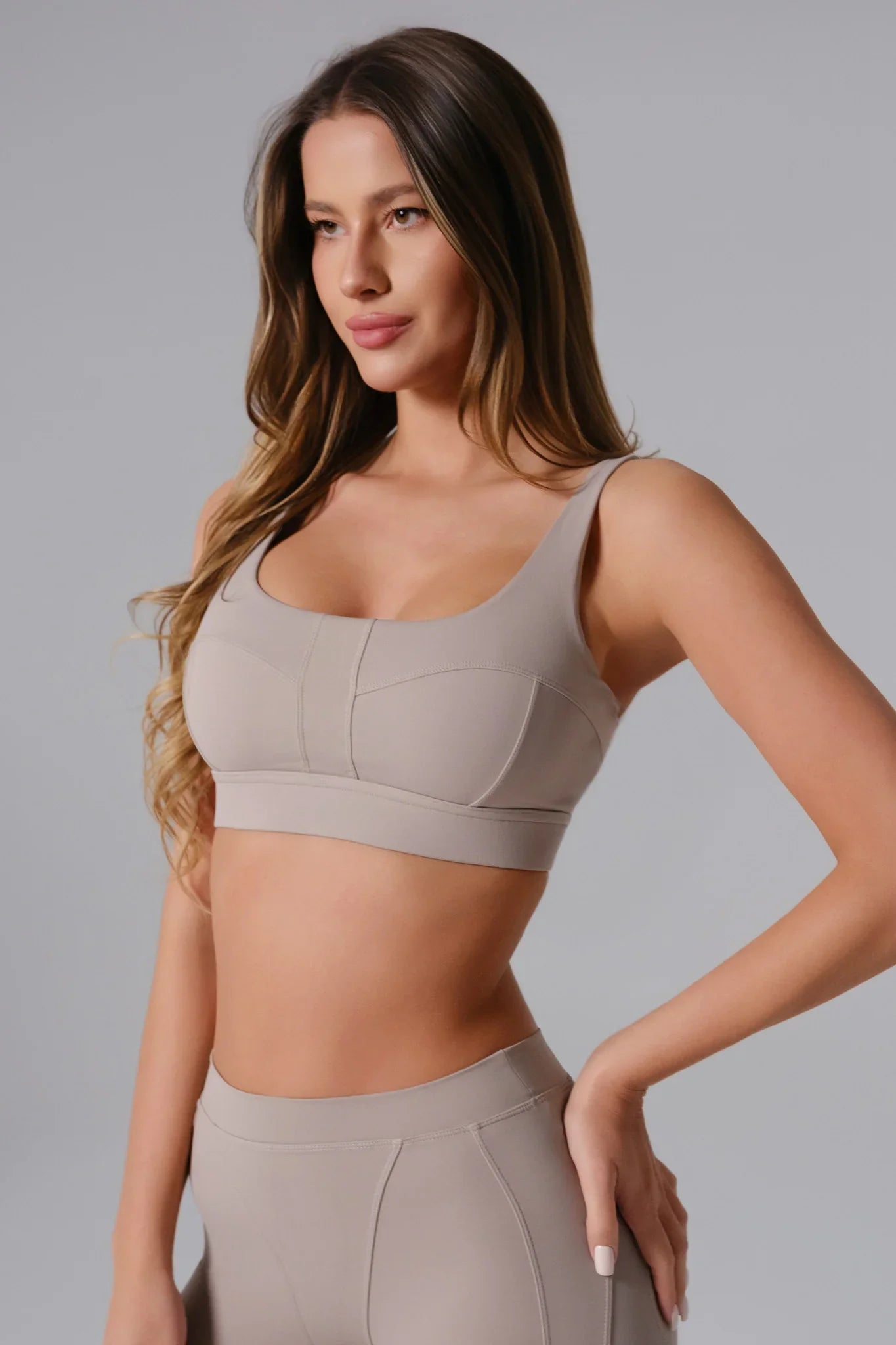 Claries tops